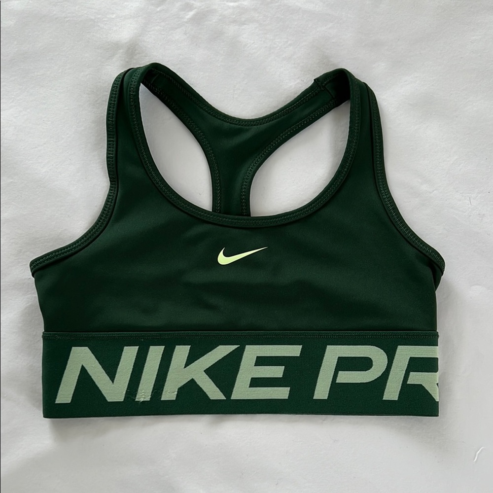 Nike Pro Swoosh sports bra DRI-FIT - Picture 2 of 6